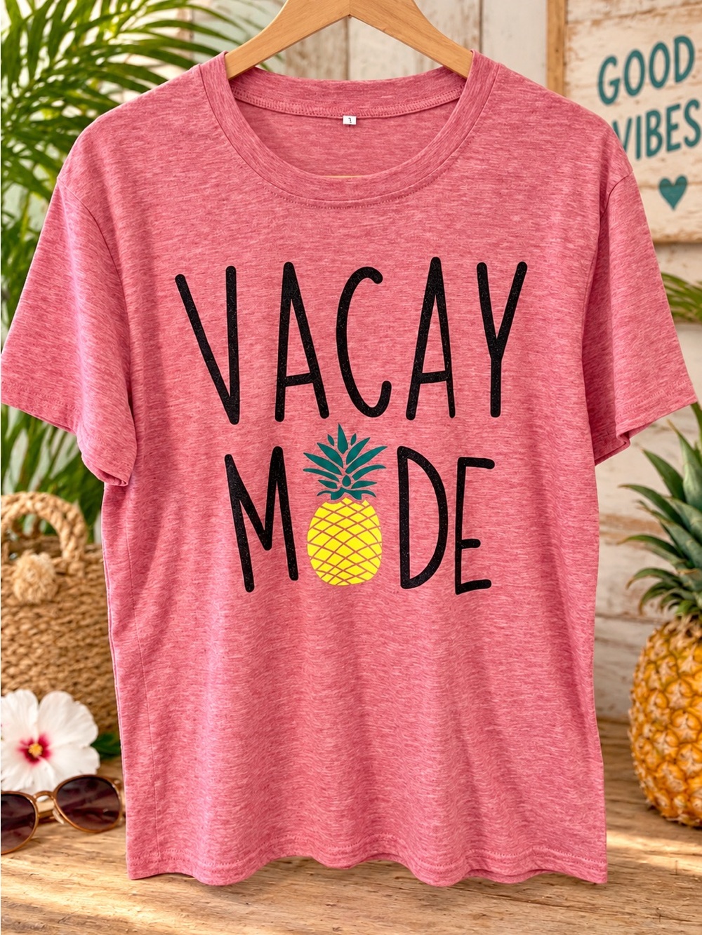 Vacay Mode Pineapple Graphic T-Shirt Pink Heather Short Sleeve L